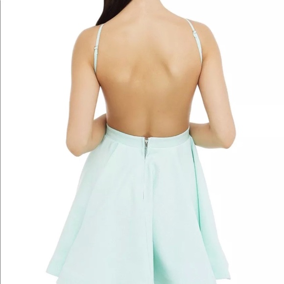 NEW MINT CLASSIC DOLL OPEN BACK DRESS M - Picture 3 of 5
